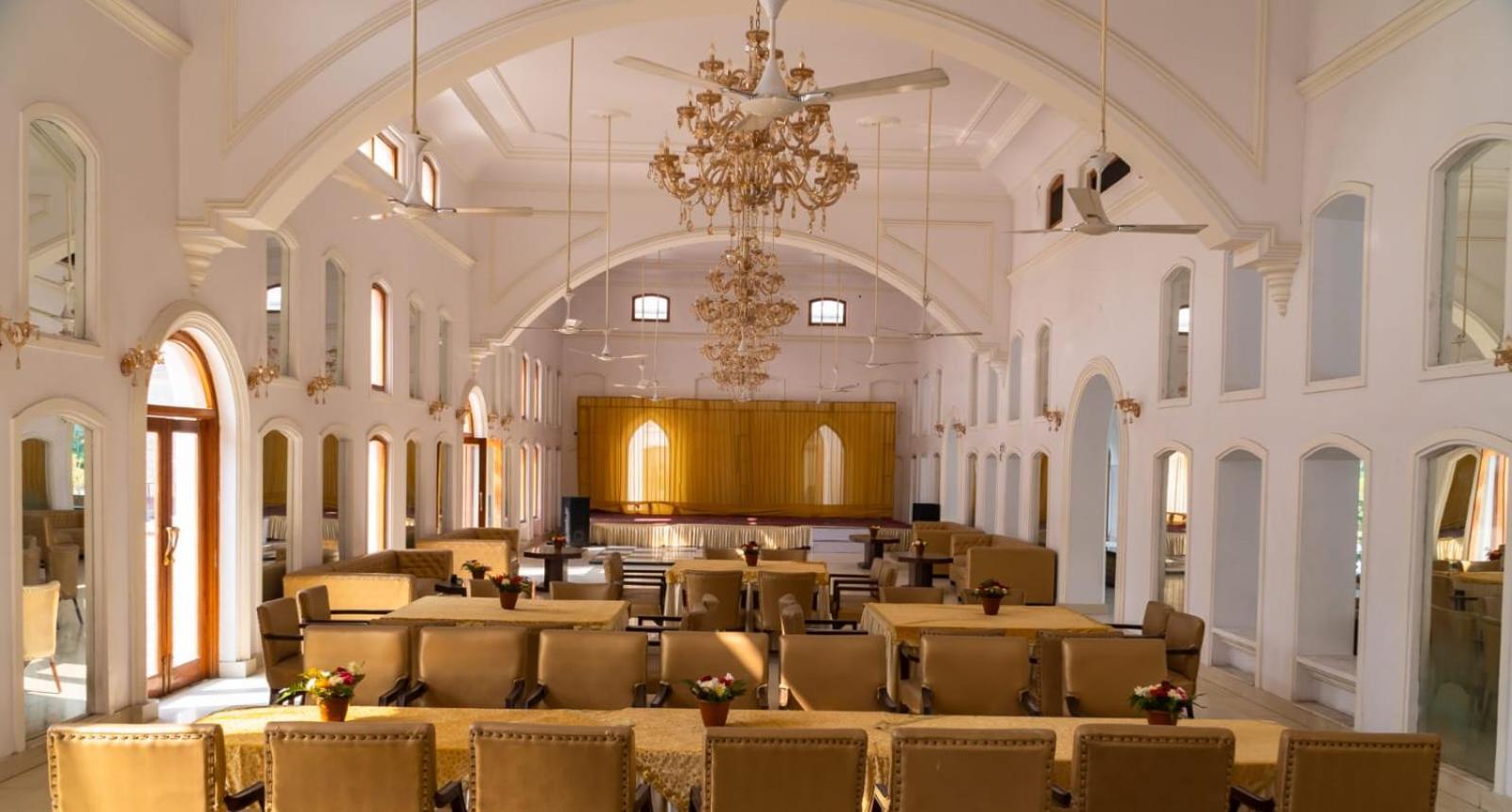 A Mansion Hotel Kashipur Bagian luar foto